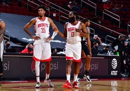 太阳NBA战胜休斯敦火箭布克三分命中 太阳NBA战胜休斯敦火箭布克三分命中